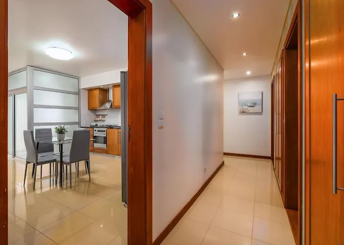 North Atlantic 아파트